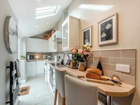 Kitchen | Neptune Cottage, Amble