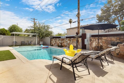 Private Pool 
