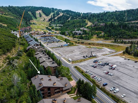 Walk to ski and on free shuttle route