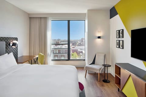 Room, 1 King Bed | Premium bedding, in-room safe, desk, laptop workspace