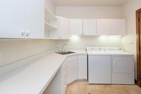 Laundry Room - Spacious laundry room with washer and dryer