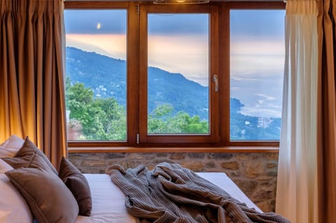 Family Apartment, 2 Bedrooms, Balcony, Sea View | Soundproofing, iron/ironing board, free WiFi