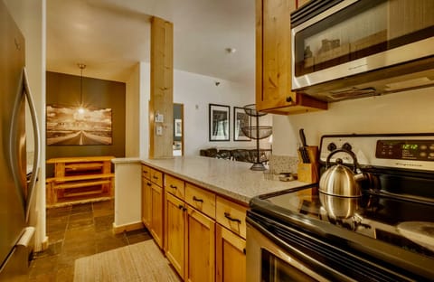 keurig coffee/cappucino maker. Pods to get you started.Teas ,honey, spices,  