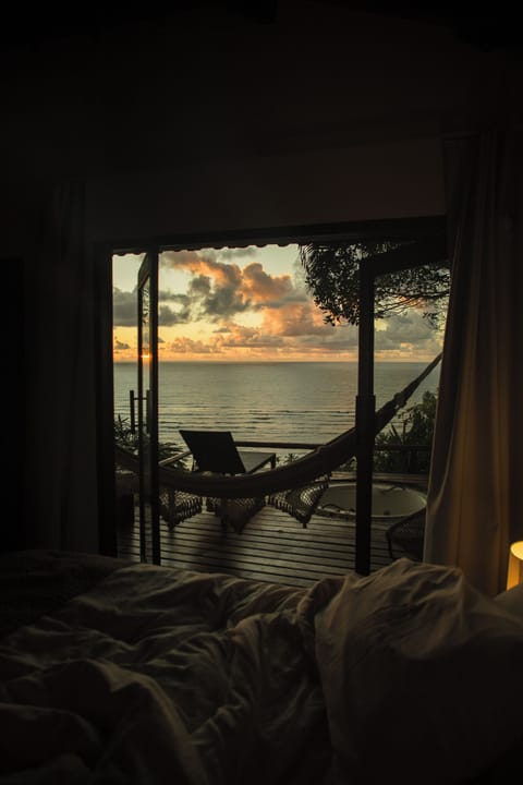Luxury Double Room, 1 Queen Bed, Jetted Tub, Sea Facing | Premium bedding, pillowtop beds, minibar, individually decorated