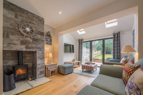 Blossom Cottage, Brancaster: Sitting room
