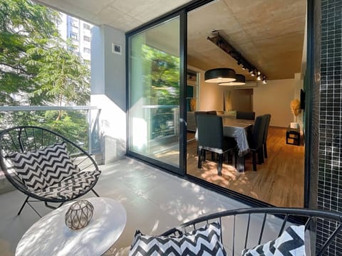 Apartment, 2 Bedrooms, Accessible, Smoking | Outdoor dining