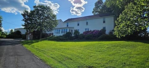 Great for family and friends vacationing together!