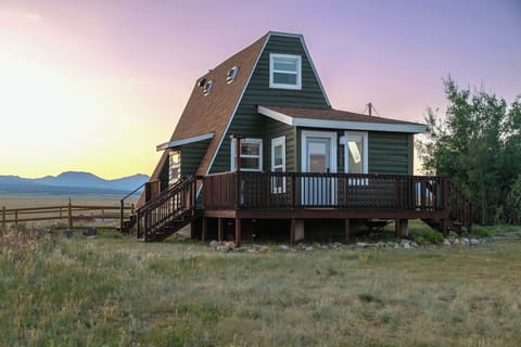 Enjoy breahtaking sunsets at The Hilltop A-Frame!