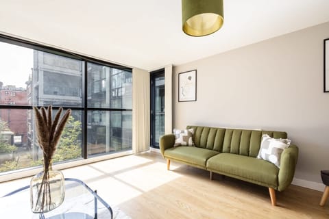 The Pall Mall Apartment, Liverpool - Host & Stay