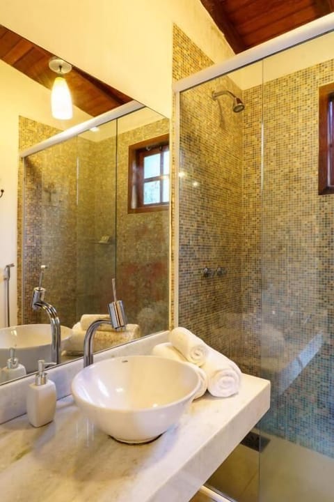 In-room safe, soundproofing, iron/ironing board