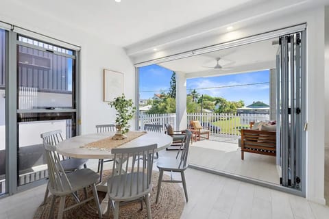 Townhome, 4 Bedrooms, Ocean View | In-room dining