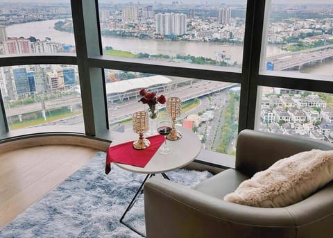 Signature Apartment, 4 Bedrooms, Balcony, City View | Premium bedding, individually decorated, individually furnished, desk