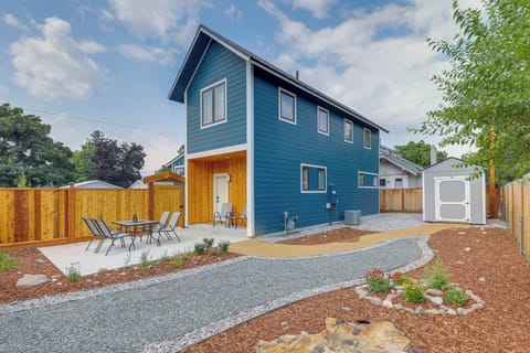 Missoula Vacation Rental | 2BR | 2BA | 1 Step to Enter | 1,100 Sq Ft