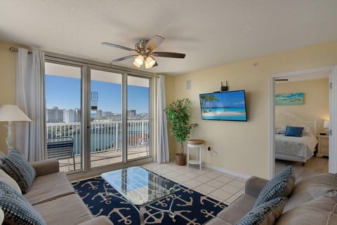 Furniture, Indoors, Living Room, Screen, Table