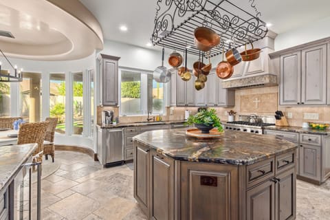 House, Multiple Beds, Pool Access, Mountain View (Recker #73 Mesa) | Private kitchen | Coffee/tea maker