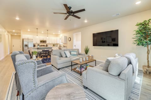 Florence Vacation Rental | 3BR | 2BA | 1,700 Sq Ft | Step-Free Entry