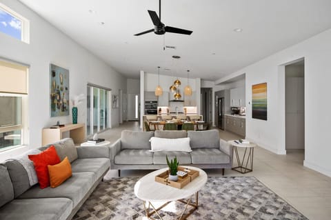 Living room with seating for 6