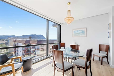 Take in a meal with plenty of natural lighting and views of the town!