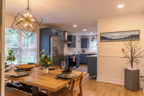 Kitchen adjacent dining make meal preparation and serving a breeze