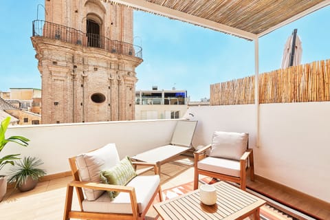 Deluxe Apartment, City View | Terrace/patio