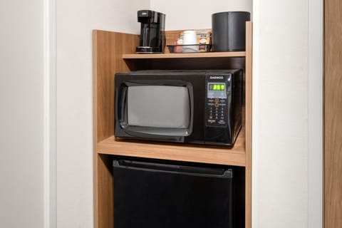 Premium bedding, down comforters, pillowtop beds, desk