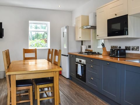 Kitchen/diner | Cottage 1 - Pengarreg Farm, Llanilar, near Aberystwyth