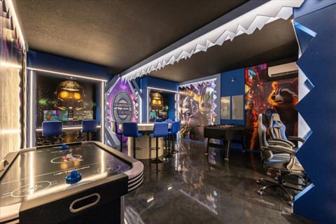 16280 Saint Martin Street (13).jpg