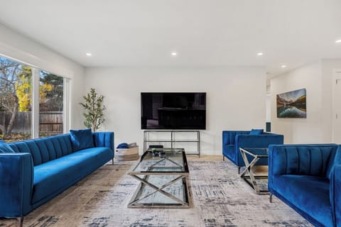 Stylish and comfortable living space to welcome you as you enter the home. 