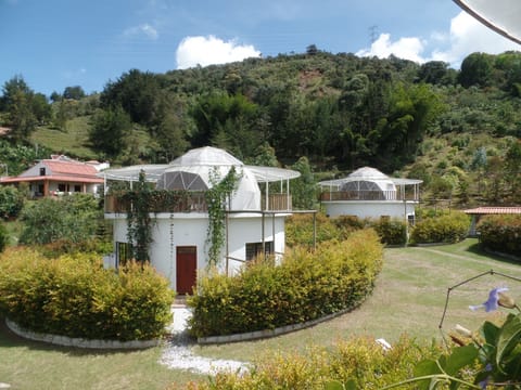 Comfort Cabin, Mountain View | Premium bedding, free WiFi, bed sheets