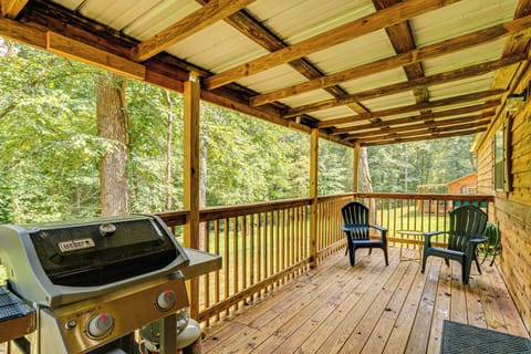 Clarkson Vacation Rental | 1BR | 1BA | 600 Sq Ft | Stairs Required