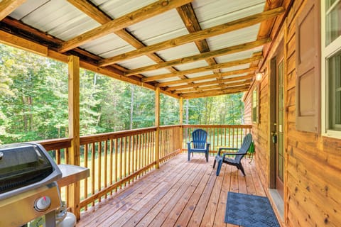Clarkson Vacation Rental | 1BR | 1BA | 600 Sq Ft | Stairs Required