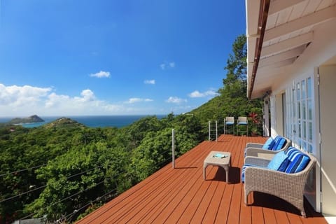 House, 2 Bedrooms | Property grounds