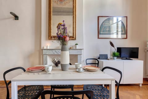 Apartment | Living area | 24-inch flat-screen TV with digital channels