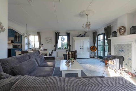 Villa | Living room