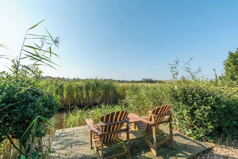 Villa | Garden