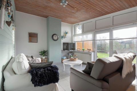 Bungalow | Living room