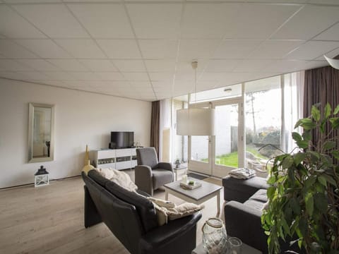 Apartment | Living room