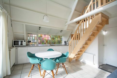 House | Dining