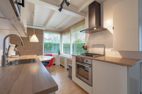 House | Private kitchen