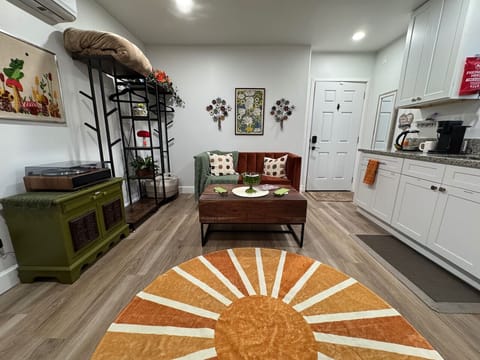 Love Seat | Kitchenette
