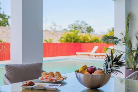 Villa, 4 Bedrooms, Private Pool, Garden View | Outdoor dining