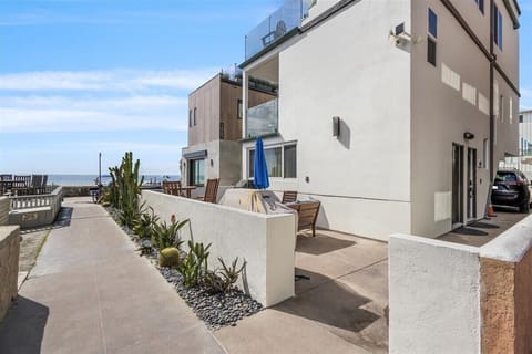 The studio is ground floor and has separate entrance from the house. Also has it's own patio with bbq. 