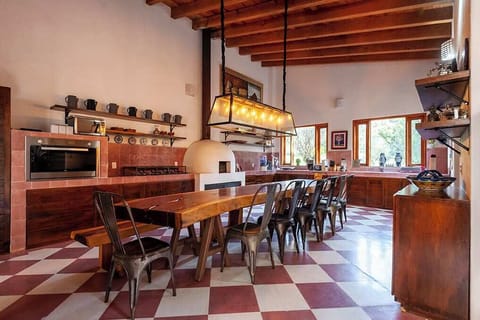 The kitchen is a food-lovers dream come true!