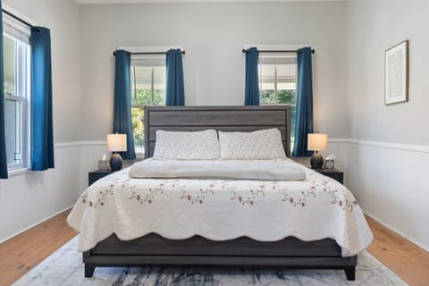 King Bed, Custom Mattress Made in Tennessee