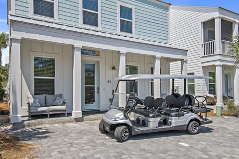 6-Seater golf cart included