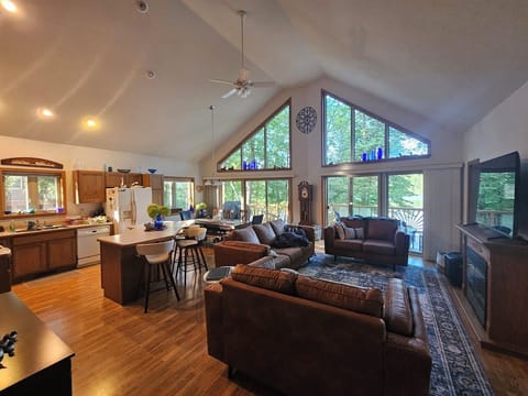 Great Room Main Floor 2