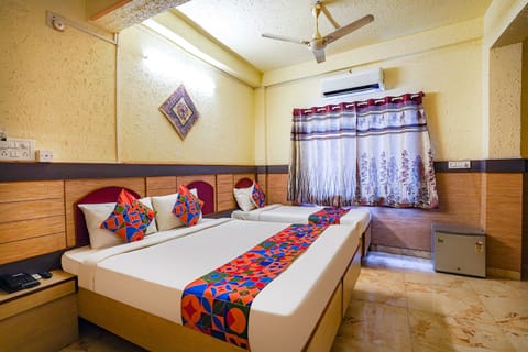 Premium Room | Egyptian cotton sheets, premium bedding, in-room safe, free WiFi