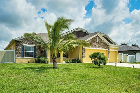 Cape Coral Vacation Rental | 4BR | 3BA | 1 Step to Enter | 2,400 Sq Ft