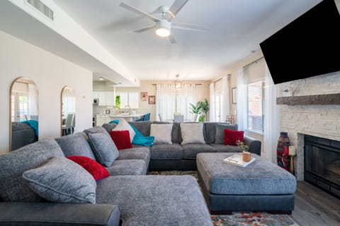 Couch, Furniture, Home Decor, Architecture, Building