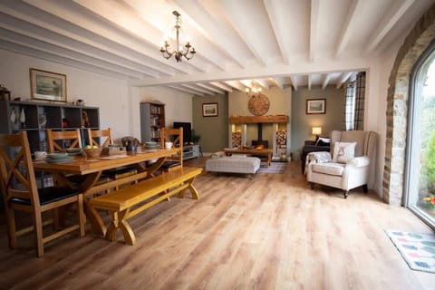 Living/Dining Room